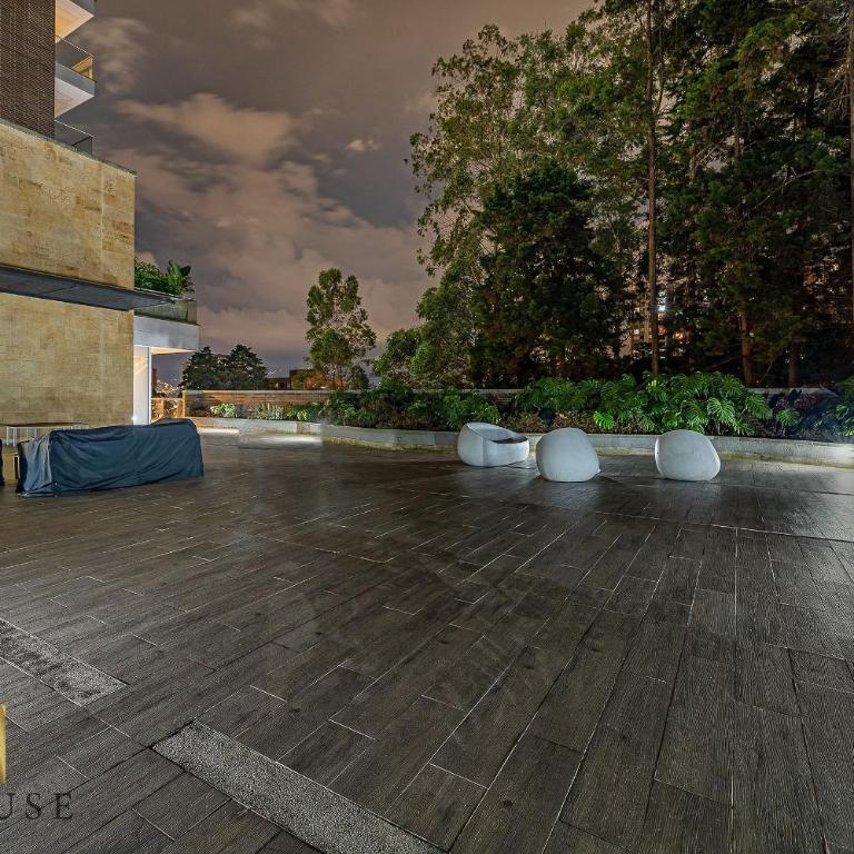 Urban 701 - Relaxing apt w/ pool, jacuzzi & gym - Apartment - 42