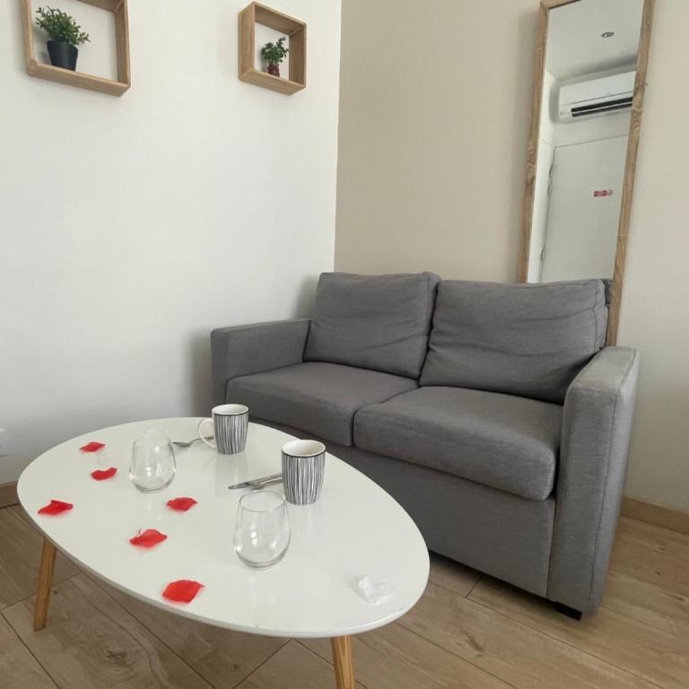 Le Bourget - Envolée Romantique - Comfort Dreibettzimmer mit Dusche - 11