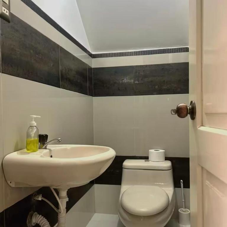 Duplex de 2 habitaciones y 3 baños - Apartamento de 2 dormitorios - 6