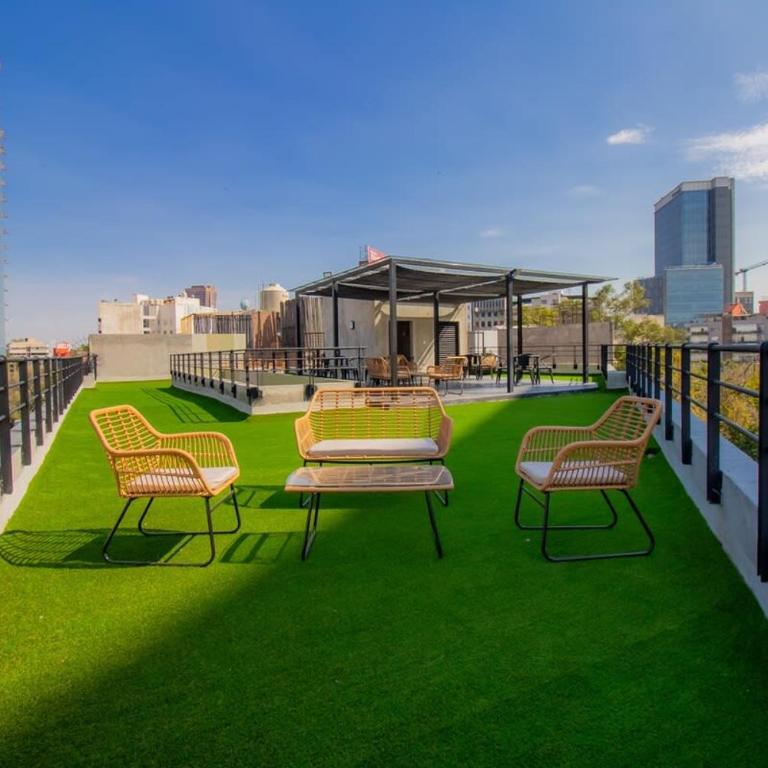 JM 02 Capitalia 1BR Terrace Style and Photogenic - Apartment - 31