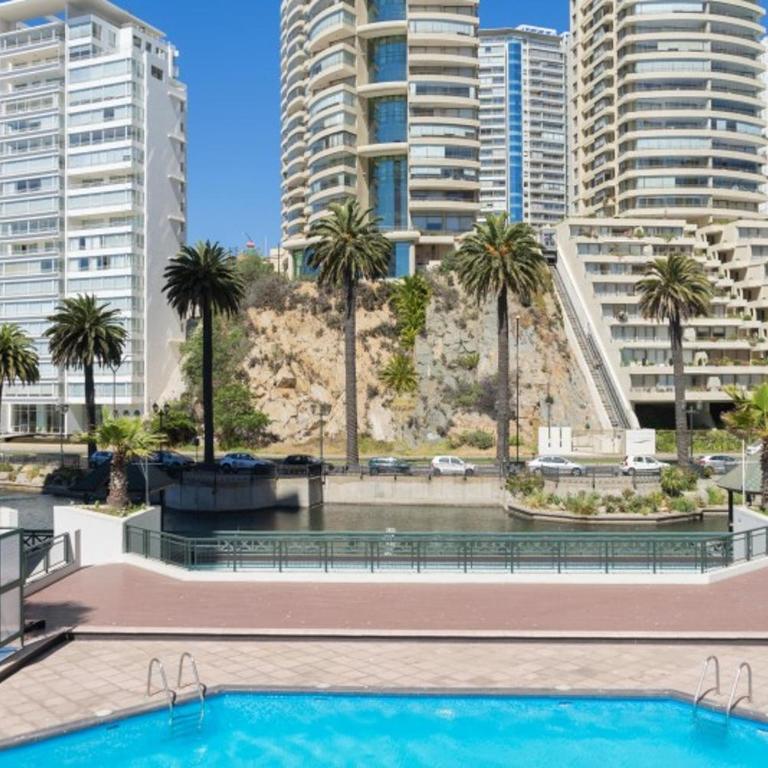 Departamento vista al mar con piscina viña 4 - Three-Bedroom Apartment - 13