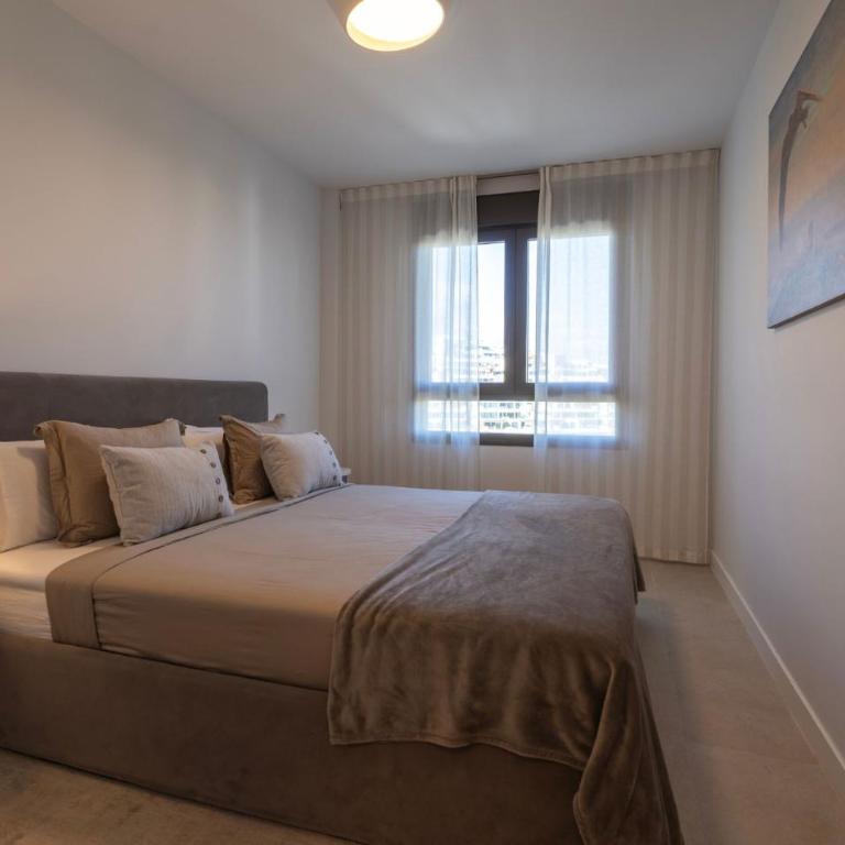 Escape to Estepona in This Sleek 2-Bedroom Apartment - Appartement - 14