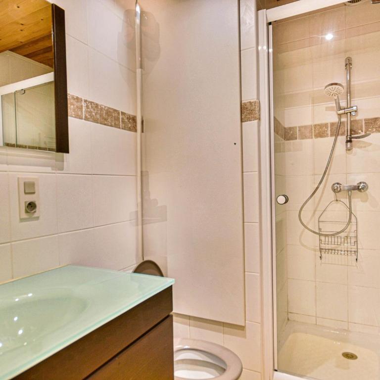 Studio cosy centre-village avec balcon, parking, cuisine équipée - FR-1-685-50 - Monolocale - 8