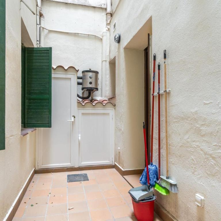 2 Bedrooms 2 Bathrooms - Modern and Cozy- Imperial - Apartment - 32