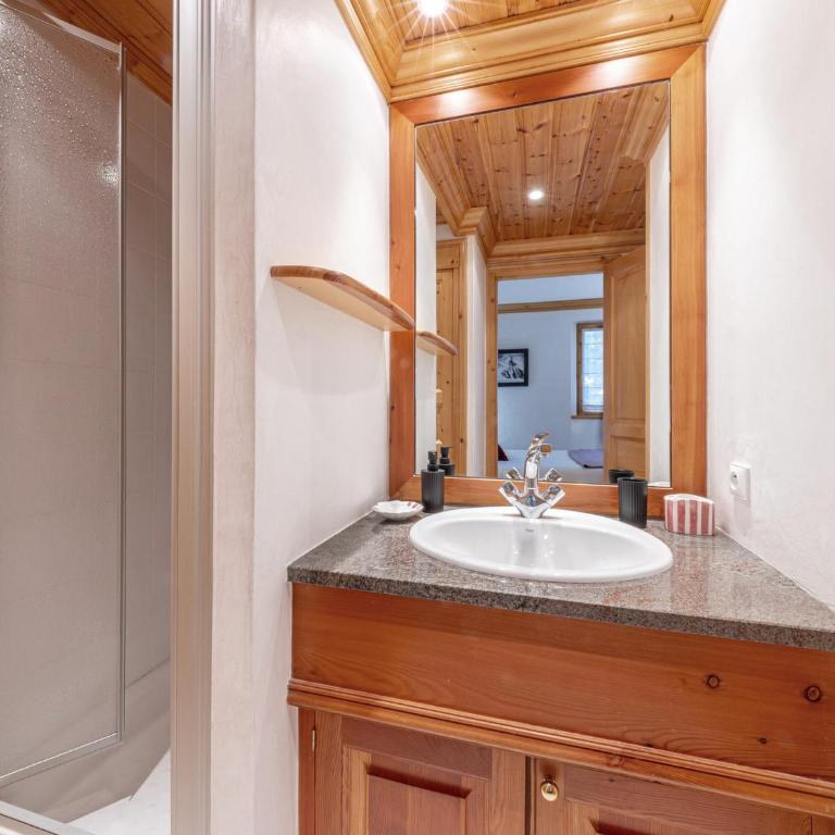 Appartement de standing 75m² avec Wifi, cheminée, balcon et garage - Val d’Isère (Le Praz) - FR-1-694-359 - Appartement - 18