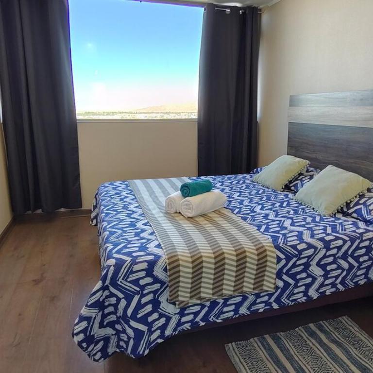 Oceana Suites Concepto One - Two-Bedroom Apartment with City View - 2