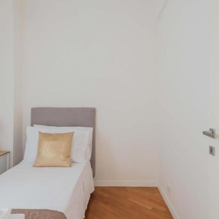 SuityRHome San Giovanni 11 - Appartamento con 2 Camere da Letto - 15