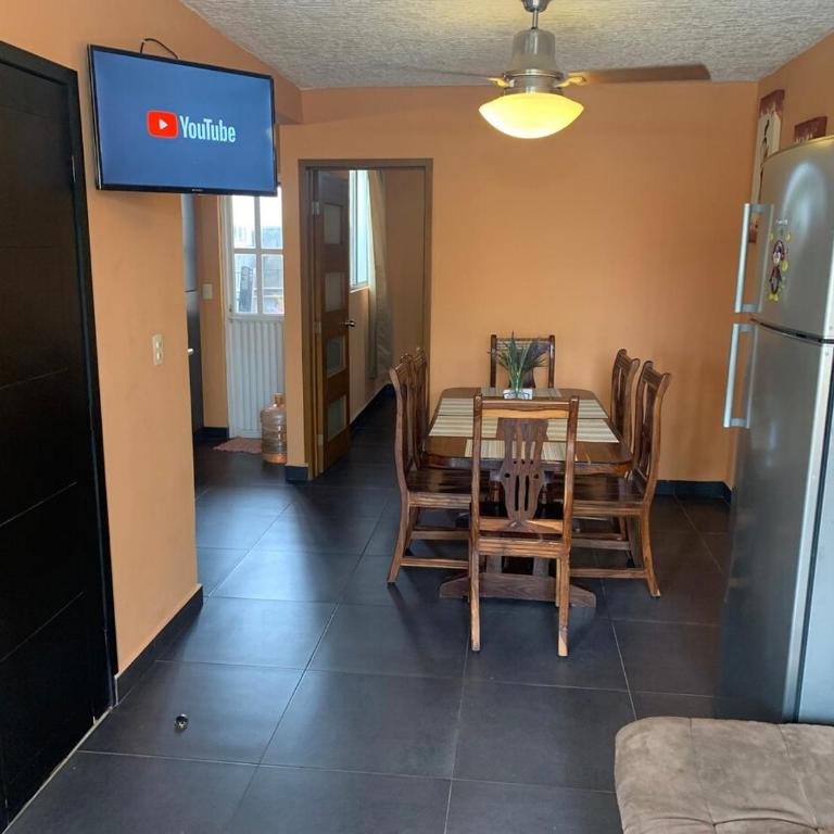 Entire House in a Beautiful Private Subdivision - Casa de 3 dormitorios - 23