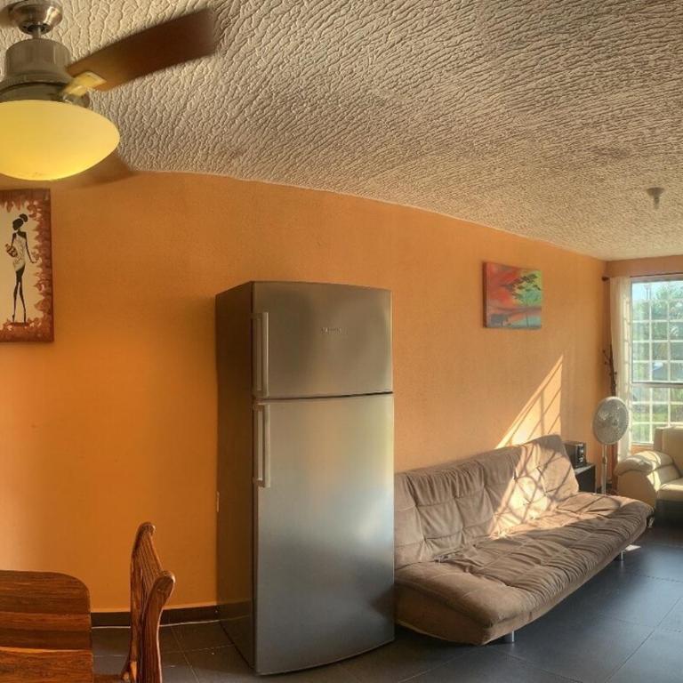 Entire House in a Beautiful Private Subdivision - Casa de 3 dormitorios - 34