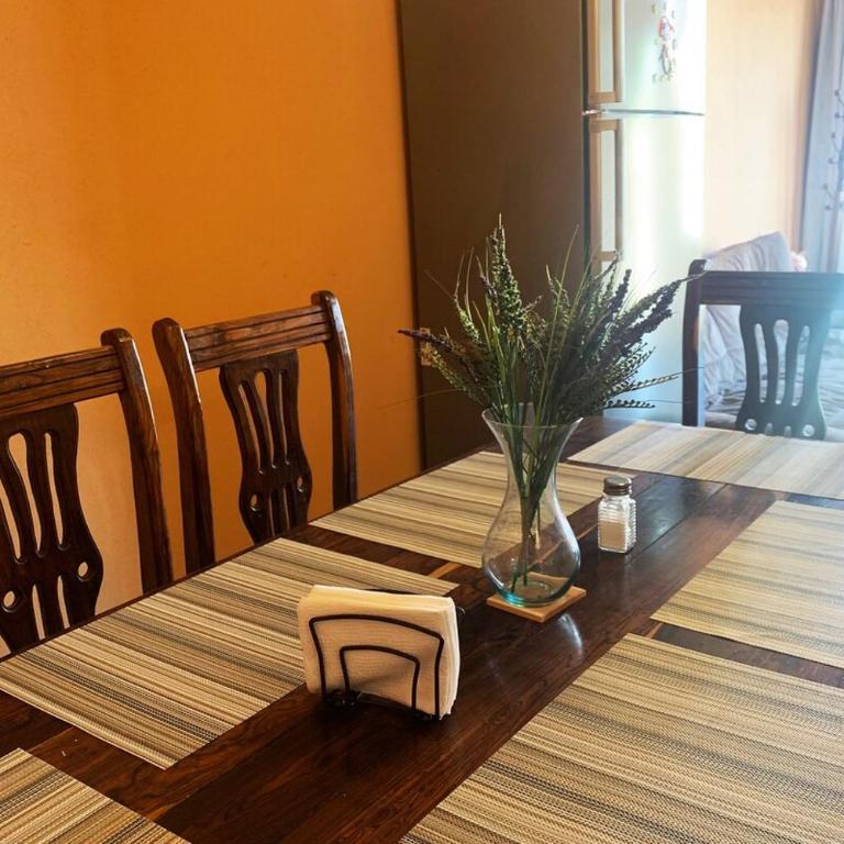 Entire House in a Beautiful Private Subdivision - Casa de 3 dormitorios - 49