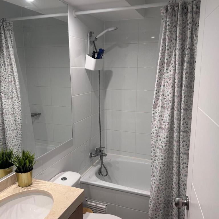 Hermoso Depto Quebrada la Candelaria 3D2B - Apartamento de 3 dormitorios - 4