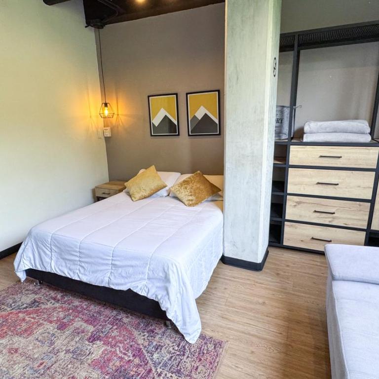 Be Together Coworking & Coliving 503 - Habitación Triple Clásica - 3