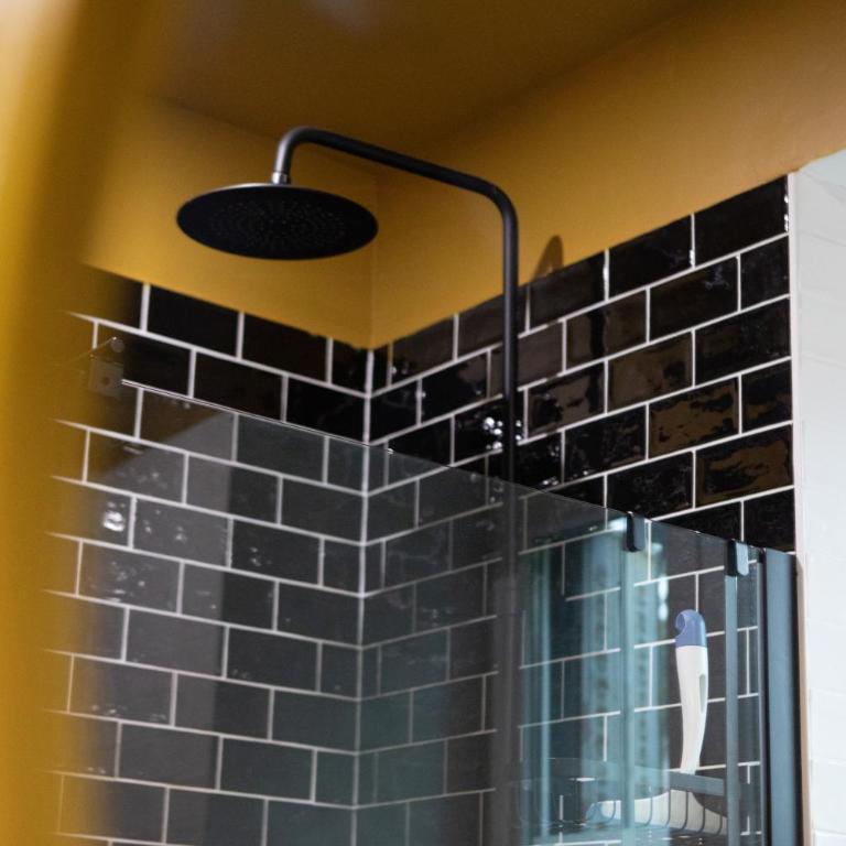 Zenora Loft Hot Tub & Arcade in Downtown - Appartamento con 2 Camere da Letto - 12