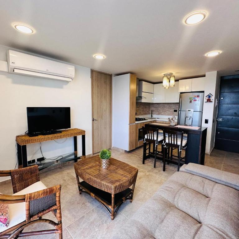 Apartamento tranquilo Moderno y muy completo a 5 minutos de Girardot - cerca a Dollar City, Supermercados D1, ARA y Carulla - Apartamento de 2 dormitorios - 14