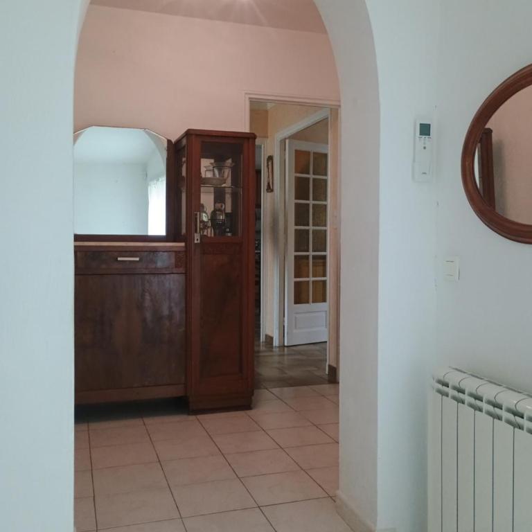 La Villa des Sorgues - Villa - 25