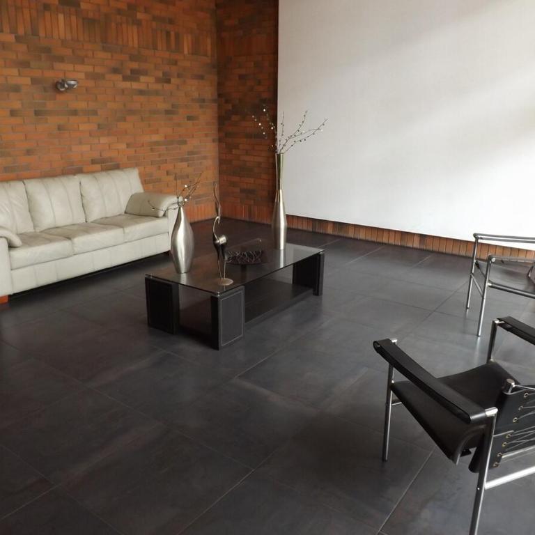 Flat in Valparaiso, Chile - Two-Bedroom Apartment - 2