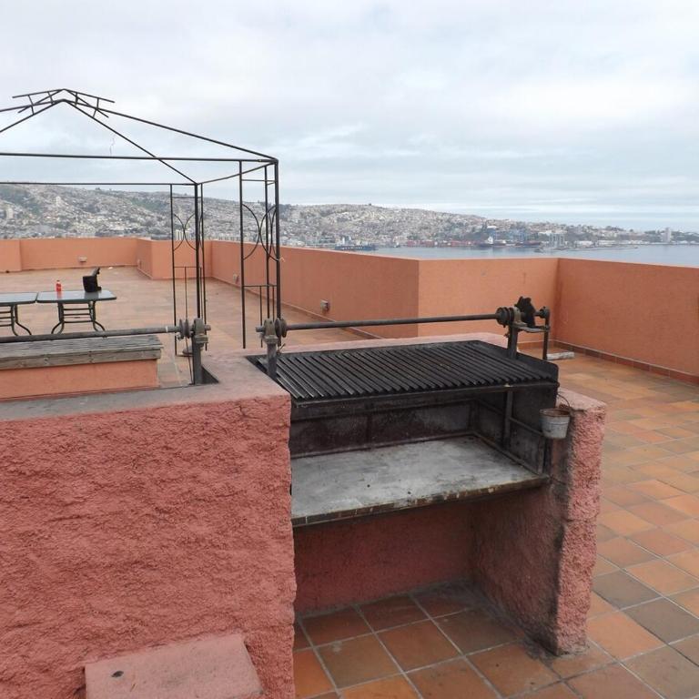 Flat in Valparaiso, Chile - Two-Bedroom Apartment - 3