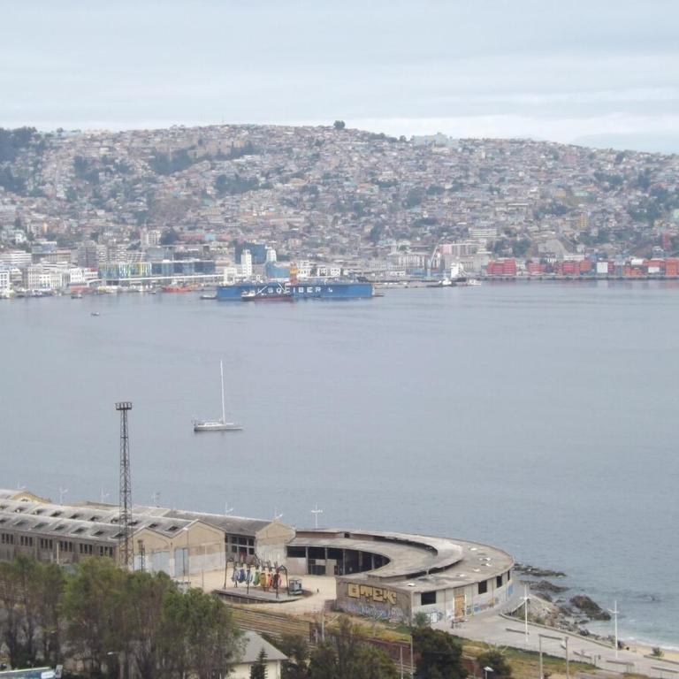 Flat in Valparaiso, Chile - Two-Bedroom Apartment - 5
