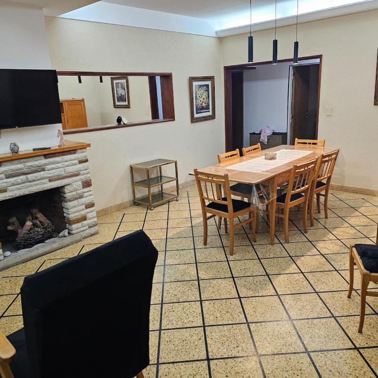 MIRAMAR departamento casa - Two-Bedroom Apartment with City View - 2