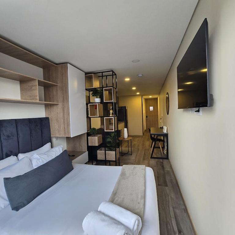 Loft in Zona Rosa Nightlife Nearby - Apartamento de 1 dormitorio - 12