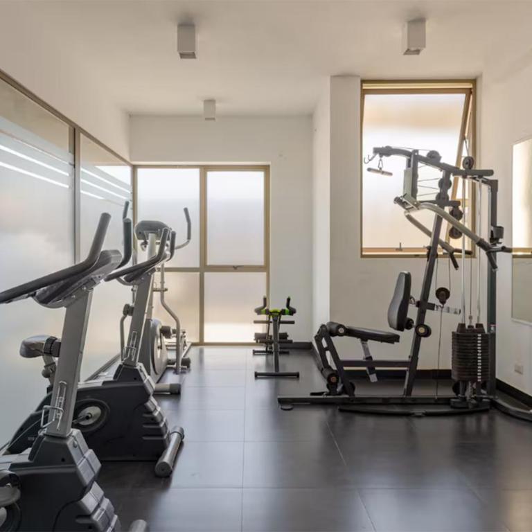 Viña del Mar Depto cercano al Mall Marina playa a 5 minutos en auto vista al mar WiFi estacionamiento - Three-Bedroom Standard Apartment - 24