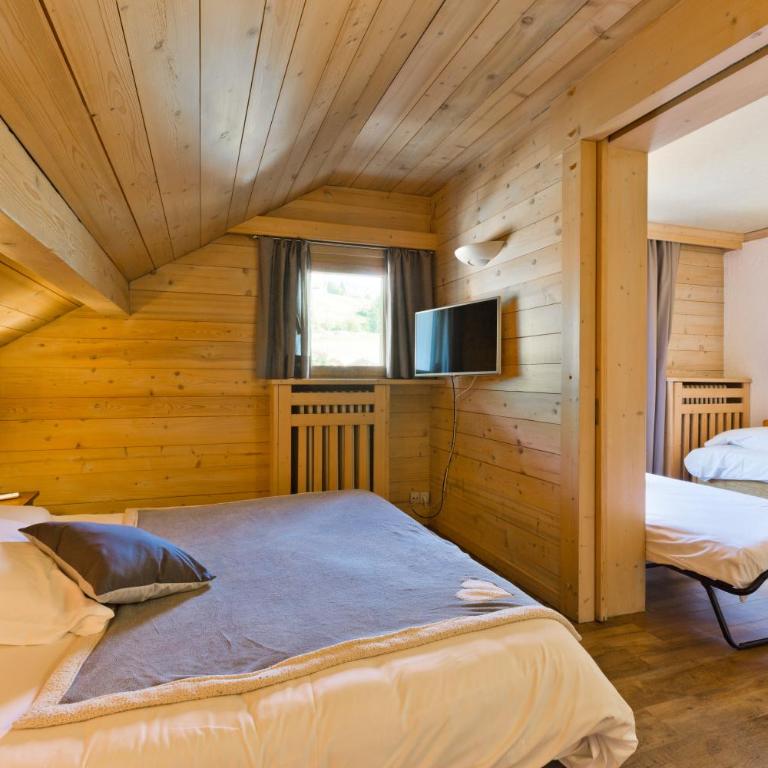 Hôtel La Montagne - Chambre Familiale avec Balcon - 5