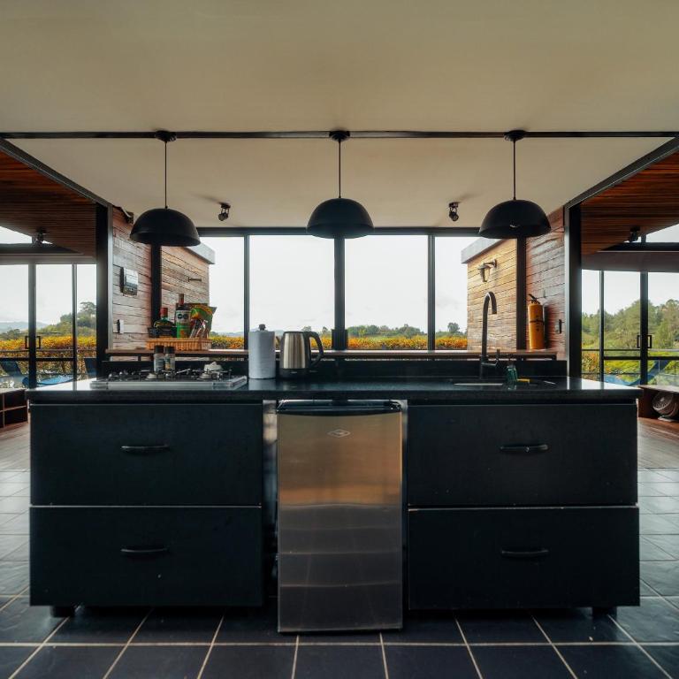 The Boato Hotel - Habitación Familiar con vistas al lago - 11