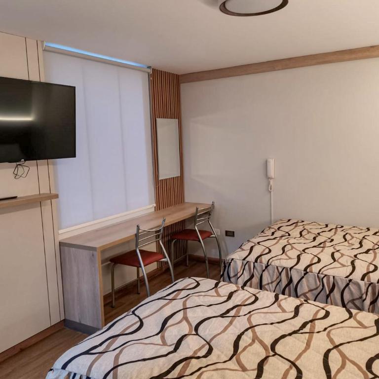 Hostal El Imperio - Habitación Doble - 2 camas - 4