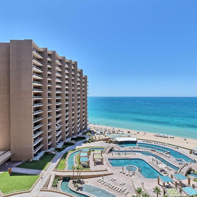 Las Palomas Cortez 805 Luxury Beachfront 1BR, 1BA for 4 - One-Bedroom Apartment - Oceanfront - 1