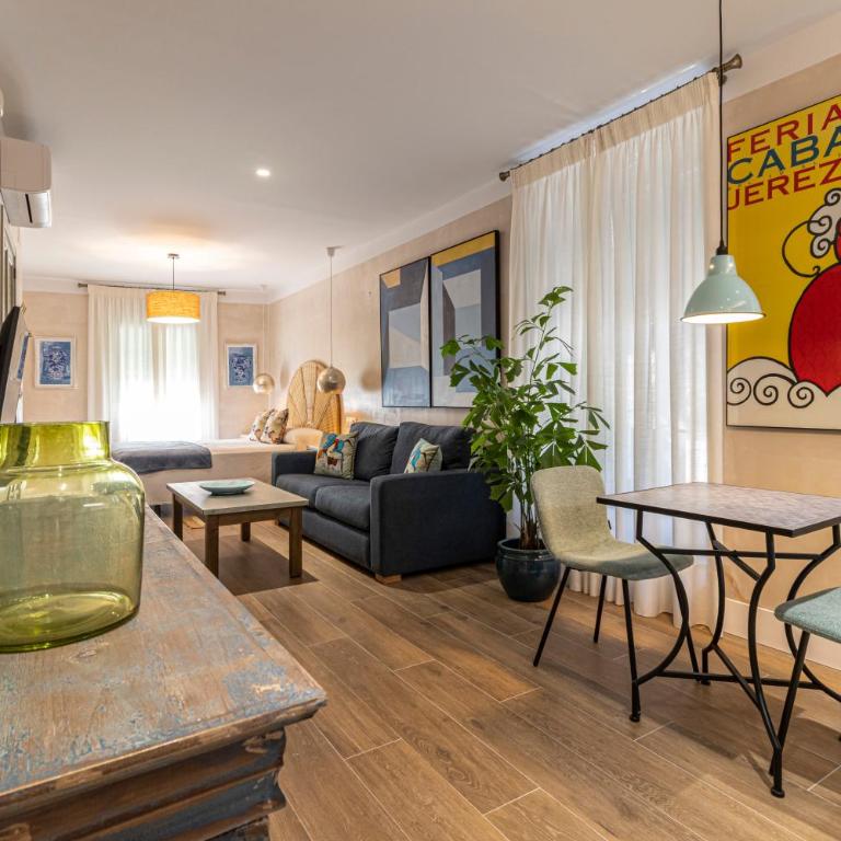 La Casa de la Plaza del Arroyo - Traditional Luxury in Jerez - Apartamento Estándar - 14