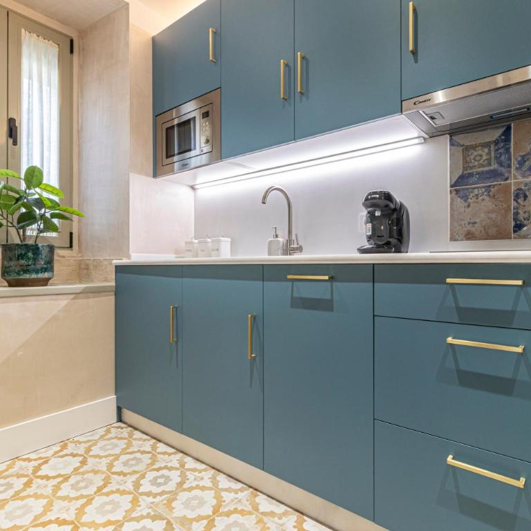 La Casa de la Plaza del Arroyo - Traditional Luxury in Jerez - Apartamento Estándar - 11