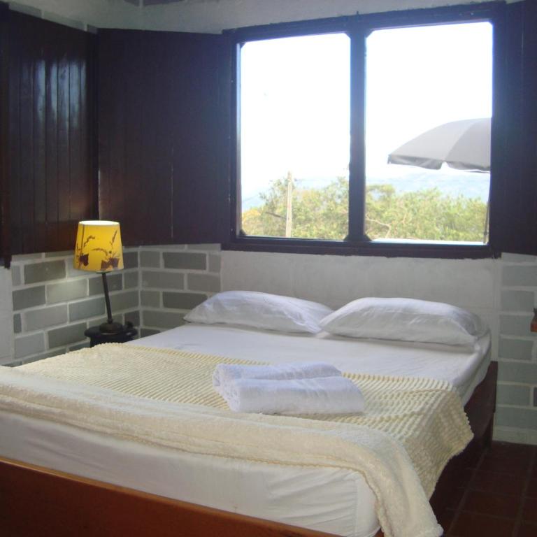 mountain house Mangalobby - Habitación con 2 camas grandes - 12