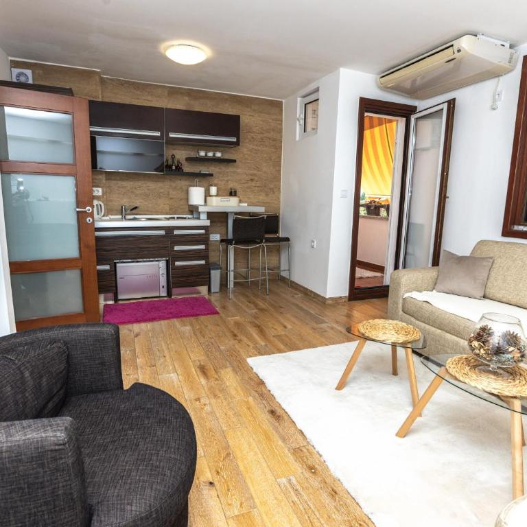 Vukotić Apartment - One-Bedroom Apartment - 6