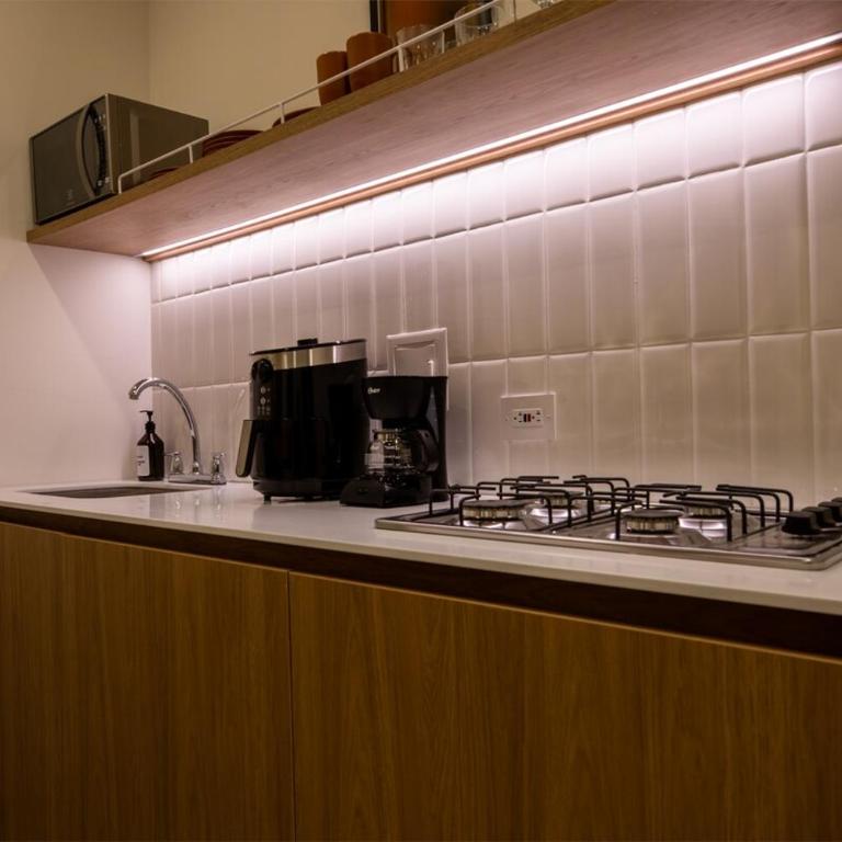 301 Live Local Balcony Loft in Vibrant Laureles area - One-Bedroom Apartment - 4