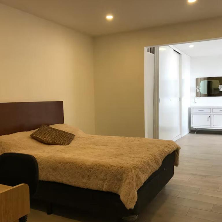 Residencia Centro Expositor-Feria-Centro-Los Fuertes - Casa de 4 dormitorios - 26