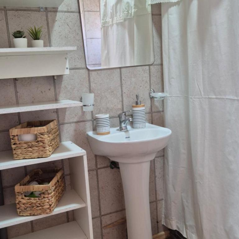 Cabaña Vista DIvisadero - Two-Bedroom House - 7