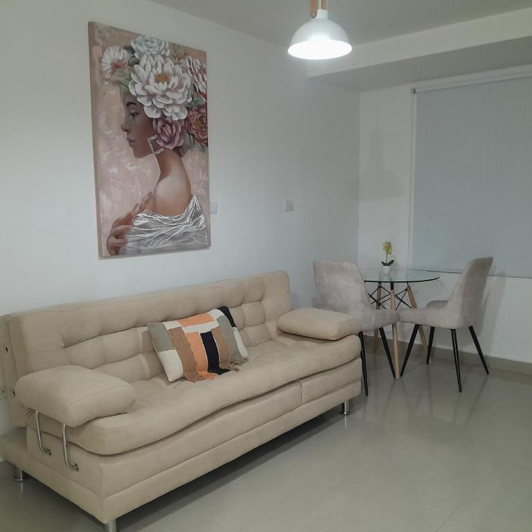 Suite 302 - One-Bedroom Apartment - 9