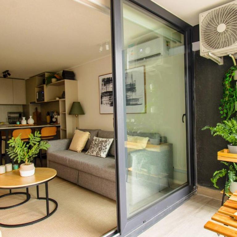 Chic Apartamento Ñuñoa, Parking y AC, hasta 4 personas - Apartment - 8