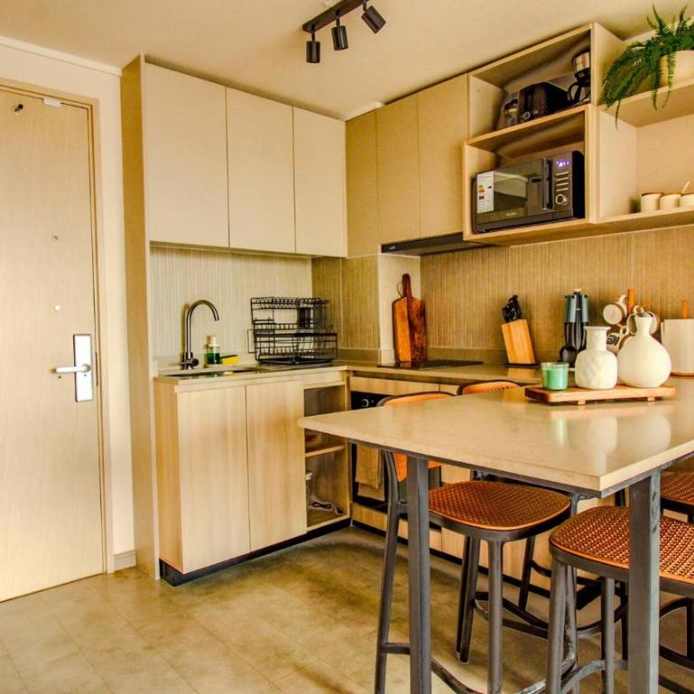 Chic Apartamento Ñuñoa, Parking y AC, hasta 4 personas - Apartment - 40