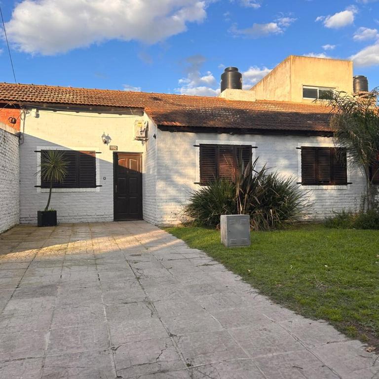 Casa Barrio Los Sauces - Casa de 2 dormitorios - 1