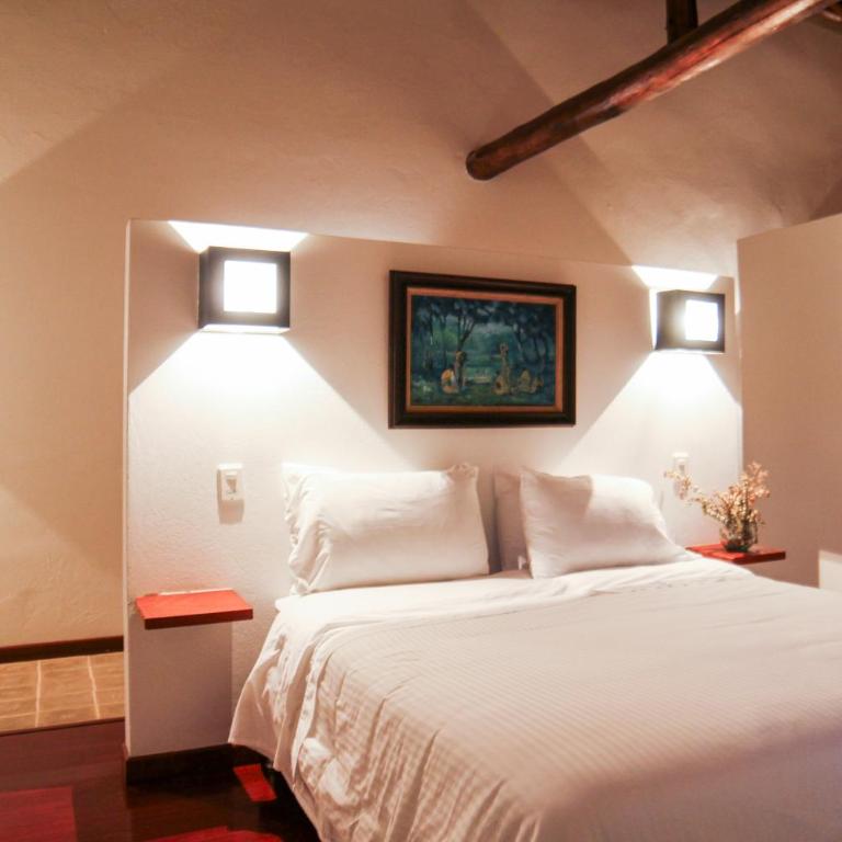 Hotel Plazuela de San Agustín - PSA Hotel - Suite with Garden View - 4