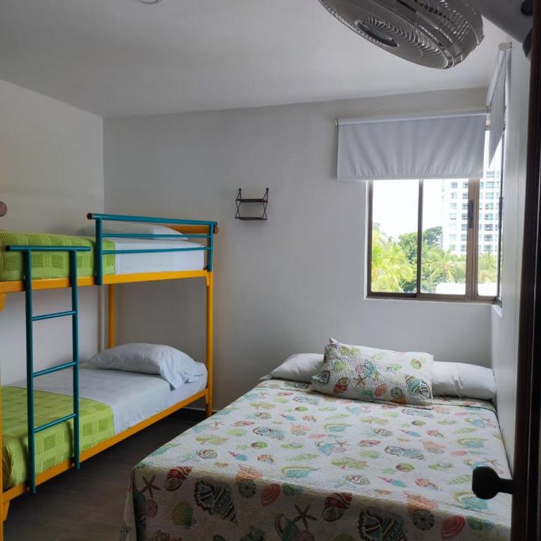 Apartamento duplex frente al mar con playa privada - Apartamento de 3 dormitorios - 24