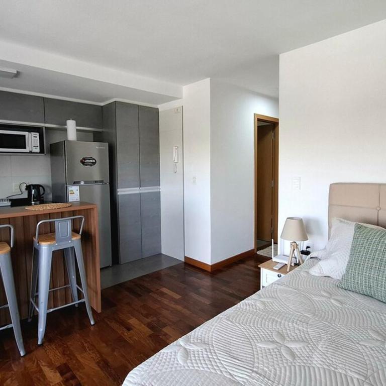 Apartamento en Punta Carretas a pasos de la rambla de montevideo - One-Bedroom Apartment - 3