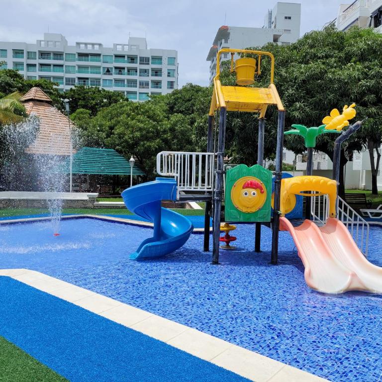 Apartamento duplex frente al mar con playa privada - Apartamento de 3 dormitorios - 38