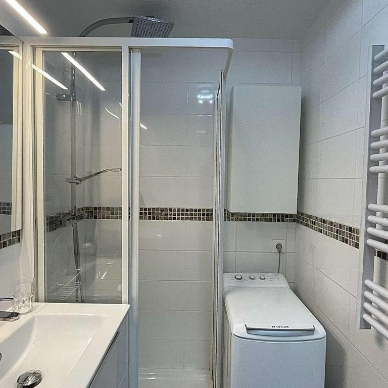 Studio skis aux pieds lumineux et tout confort avec parking – Les Menuires - FR-1-852-2 - Apartment - 9