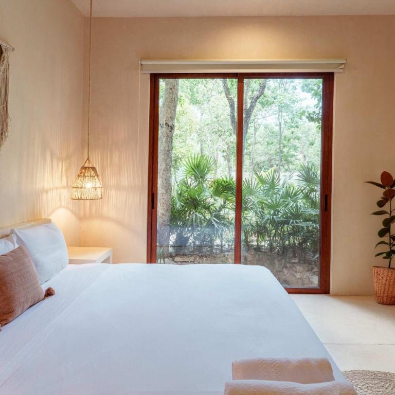 Ahal Holistika 3BR Ground-Floor Jungle Oasis with Plunge Pool - Apartamento - 48