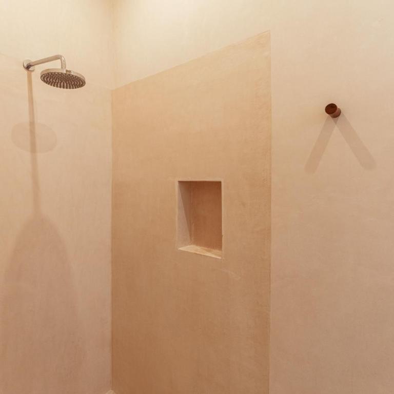 Ahal Holistika 3BR Ground-Floor Jungle Oasis with Plunge Pool - Apartamento - 52