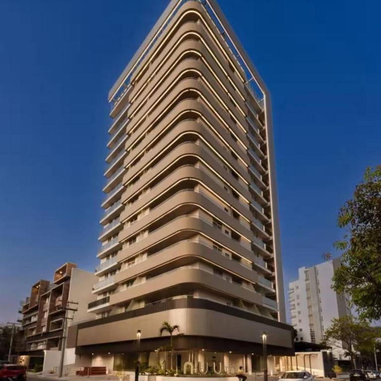 DEPARTAMENTO MODERNO EN EQUIPETROL DE LUJO CERCA DE MALL, SUPERMECADOS, VENTURA MALL y en la zona mas exclusiva de Santa Cruz - One-Bedroom Apartment - 38