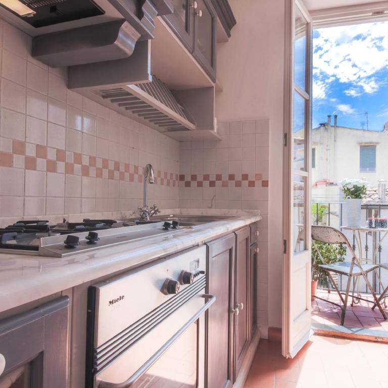 Apartments Florence - Carlotta's Home - Appartamento con 3 Camere da Letto - 3