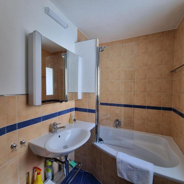 Cristal 21 - Apartment mit 2 Schlafzimmern und Bergblick - 9